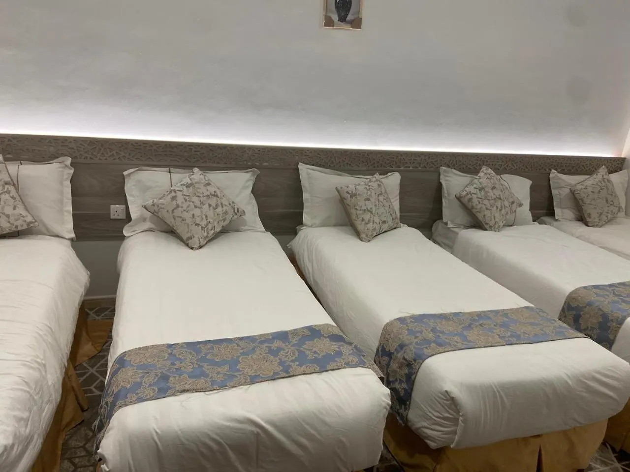 Hotel هوتيل أضواء البدر Albadradawa Mecca Saudi Arabia